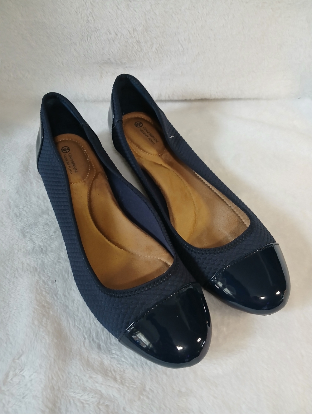 Giani Bernini Flat Size 10